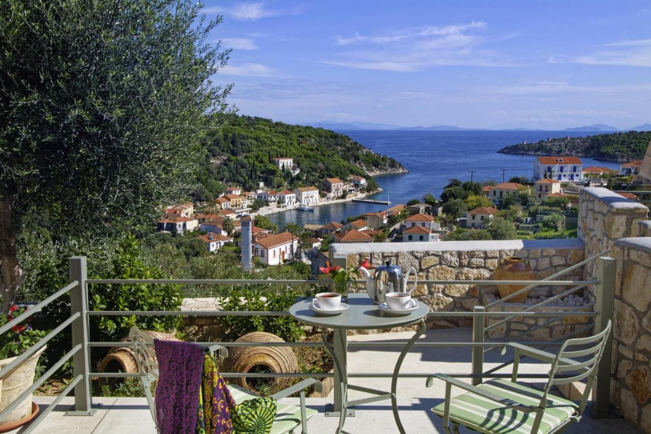 Likoudis Villas Suites ,On The Kioni,Ionian Islands Ithaca, Eksteriør billede
