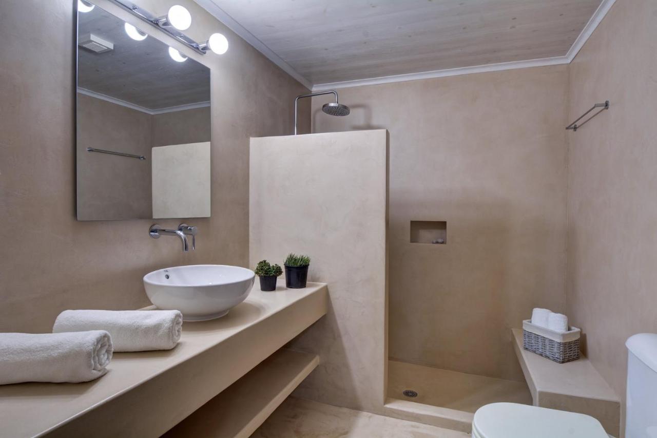 Likoudis Villas Suites ,On The Kioni,Ionian Islands Ithaca, Eksteriør billede