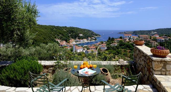 Likoudis Villas Suites ,On The Kioni,Ionian Islands Ithaca, Eksteriør billede